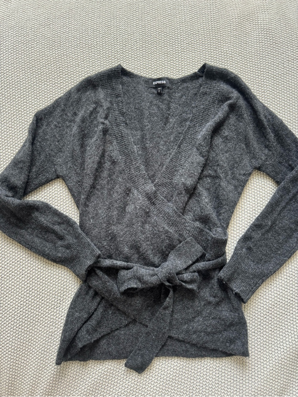 Express Knit Wrap Sweater with Tie (M)